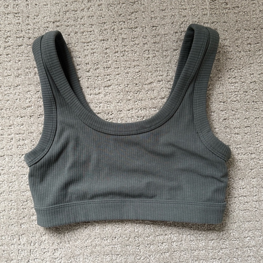 Alo Yoga Sports Bra